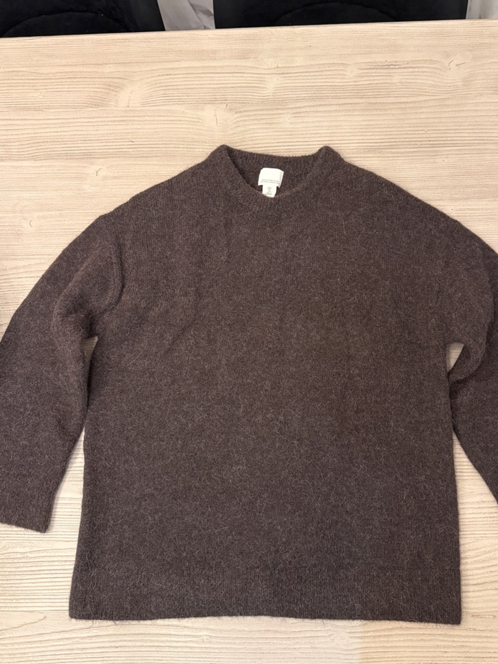 H&M Womans Crewneck Sweater in Dark Brown Heather